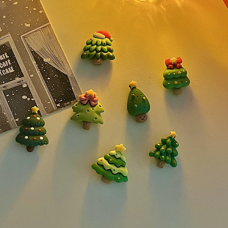 ins迷你可爱圣诞树磁吸图钉装饰冰箱贴磁性贴照片个性创意雪人
