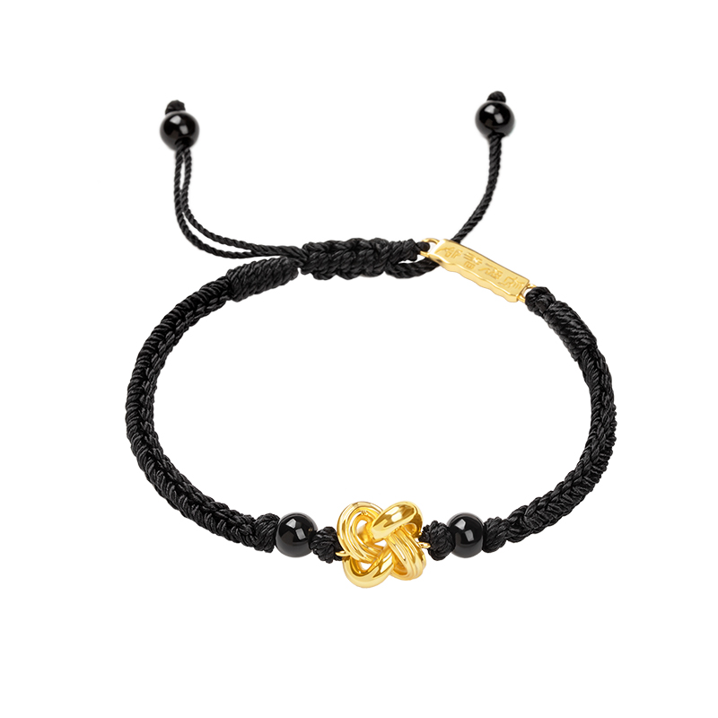 The Palace Museum Taobao | A pair of concentric knot couples' woven bracelets. These are cultural and creative hand ropes, suitable as anniversary or birthday gifts for couples.